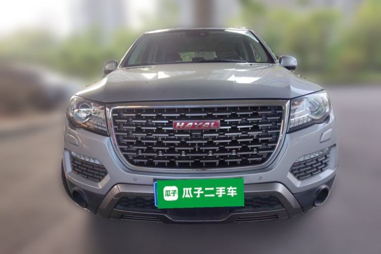 Used Haval H8 2017 2.0T Gasoline Four-Wheel Drive Luxury Model Front