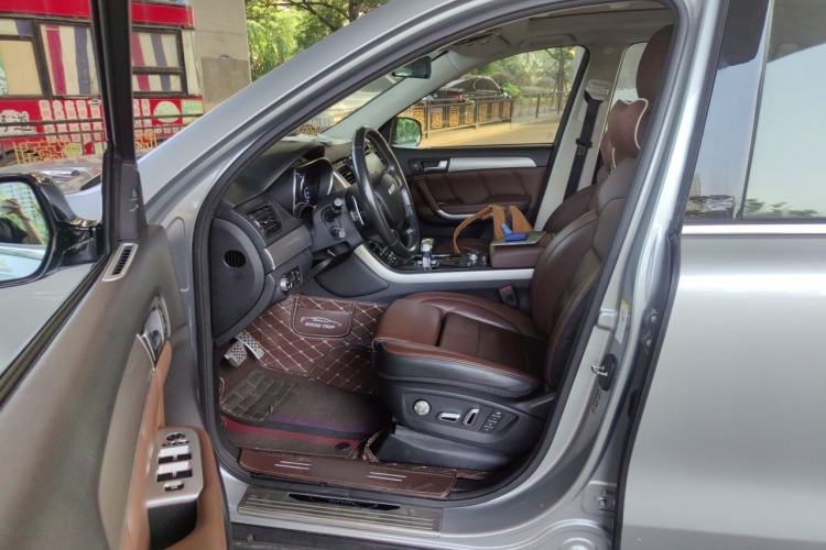 Used Haval H8 2017 2.0T Gasoline Four-Wheel Drive Luxury Model Left Front Seat