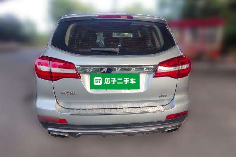 Used Haval H8 2017 2.0T Gasoline Four-Wheel Drive Luxury Model Rear