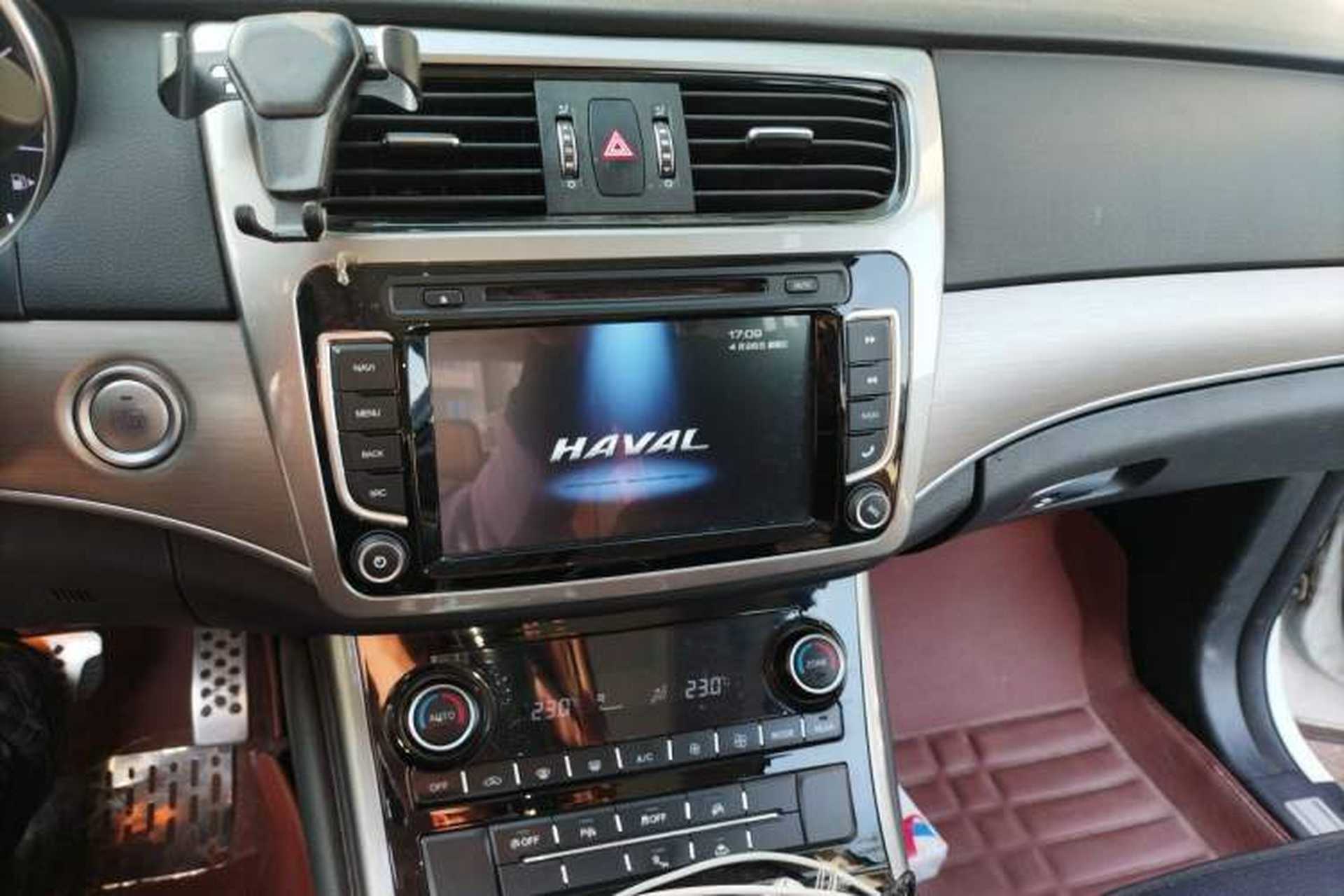 Used Haval H8 2017 2.0T Gasoline 4x4 Smart Enjoyment Version Audio And AC Panel