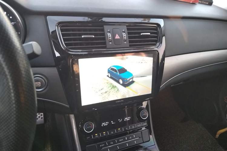 Used Haval H8 2017 2.0T Gasoline 4x4 Enjoyment Model Audio And AC Panel