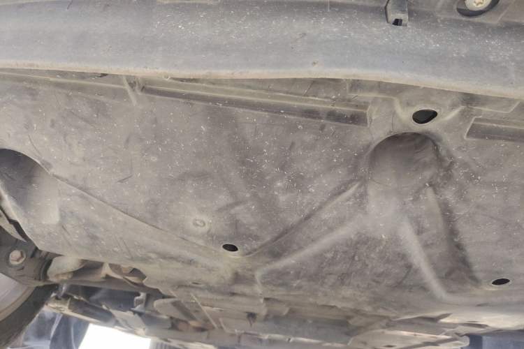 Used Haval H8 2017 2.0T Gasoline Two-Wheel Drive Smart Edition Chassis Front