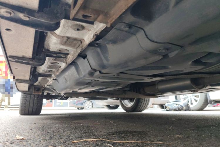 Used Haval H8 2017 2.0T Gasoline 4x4 Smart Enjoyment Version Chassis Rear Left