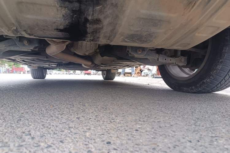 Used Haval H8 2017 2.0T Gasoline Two-Wheel Drive Smart Edition Chassis Rear