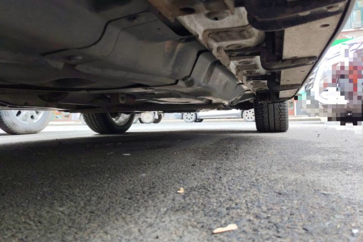Used Haval H8 2017 2.0T Gasoline 4x4 Smart Enjoyment Version Chassis Rear Right
