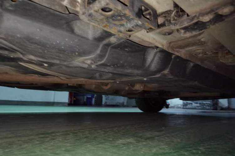 Used Haval H8 2017 2.0T Gasoline Two-Wheel Drive Smart Edition Chassis Rear Right