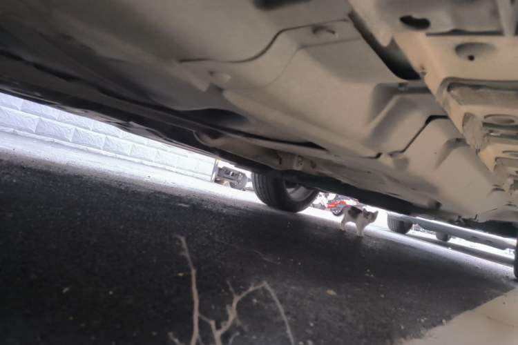 Used Haval H8 2017 2.0T Gasoline Two-Wheel Drive Smart Edition Chassis Rear Right