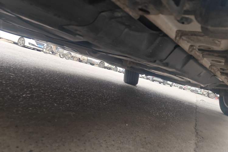 Used Haval H8 2017 2.0T Gasoline 4x4 Smart Enjoyment Version Chassis Rear Right