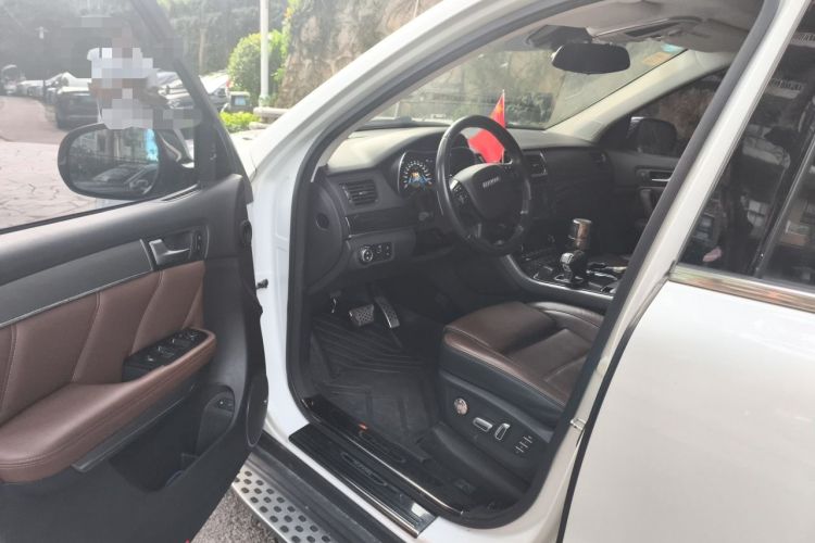 Used Haval H8 2017 2.0T Gasoline Four-Wheel Drive Luxury Model Driver Seat