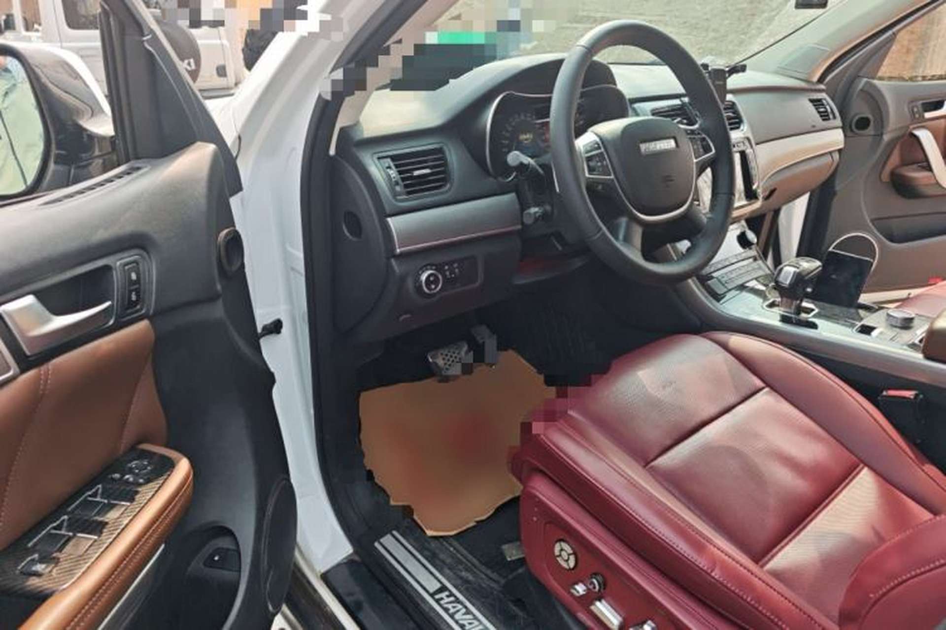 Used Haval H8 2017 2.0T Gasoline 4x4 Enjoyment Model Driver Seat