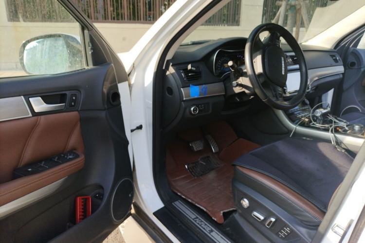 Used Haval H8 2017 2.0T Gasoline 4x4 Smart Enjoyment Version Driver Seat