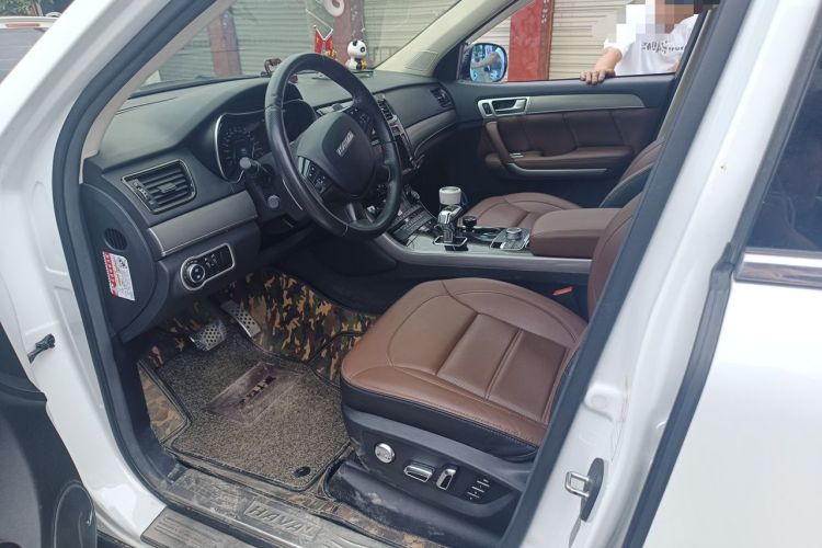 Used Haval H8 2017 2.0T Gasoline Two-Wheel Drive Smart Edition Driver Seat