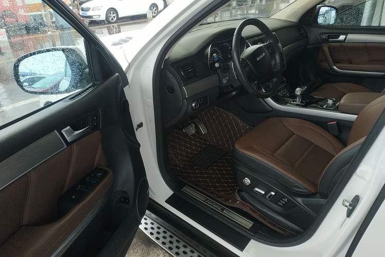 Used Haval H8 2017 2.0T Gasoline Two-Wheel Drive Smart Edition Driver Seat