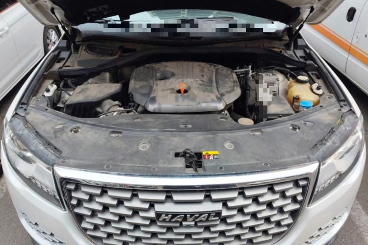 Used Haval H8 2017 2.0T Gasoline 4x4 Smart Enjoyment Version Engine Bay