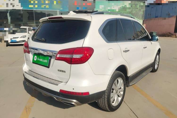 Used Haval H8 2017 2.0T Gasoline Two-Wheel Drive Smart Edition Exterior 3