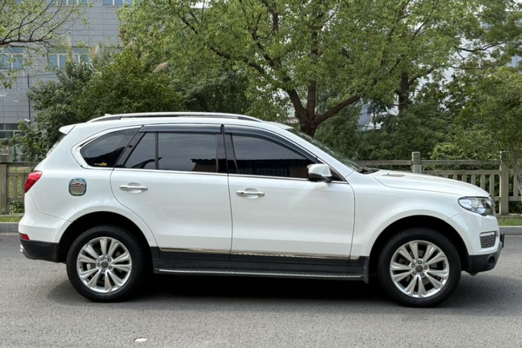 Used Haval H8 2017 2.0T Gasoline Two-Wheel Drive Smart Edition Exterior 7