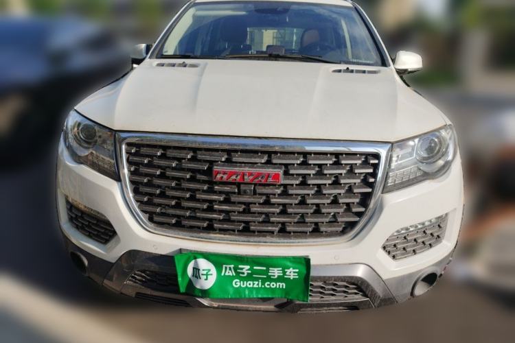 Used Haval H8 2017 2.0T Gasoline 4x4 Smart Enjoyment Version Front