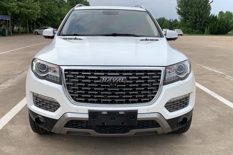 Used Haval H8 2017 2.0T Gasoline Two-Wheel Drive Enjoyment Version Front