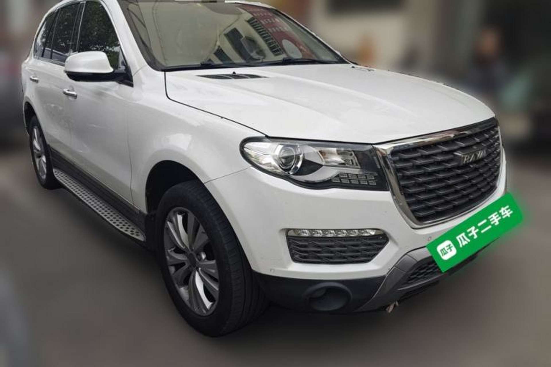 Used Haval H8 2017 2.0T Gasoline Two-Wheel Drive Smart Edition Front Right 45 Deg