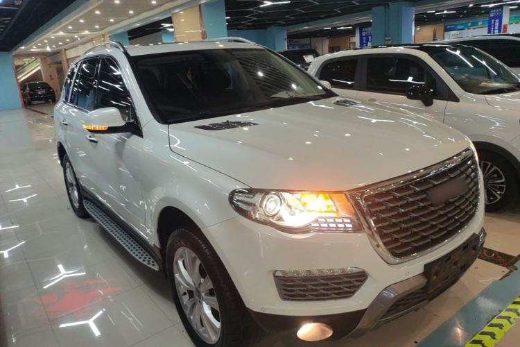 Used Haval H8 2017 2.0T Gasoline Two-Wheel Drive Enjoyment Version Front Right 45 Deg