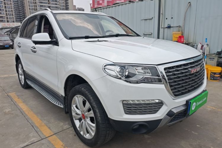 Used Haval H8 2017 2.0T Gasoline Two-Wheel Drive Smart Edition Front Right 45 Deg