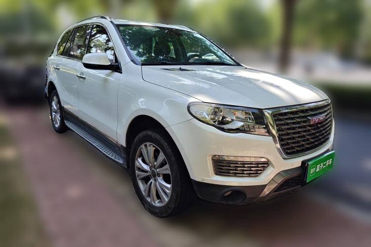 Used Haval H8 2017 2.0T Gasoline Two-Wheel Drive Enjoyment Version Front Right 45 Deg