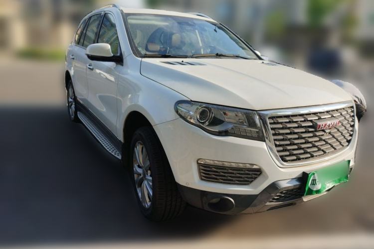 Used Haval H8 2017 2.0T Gasoline 4x4 Smart Enjoyment Version Front Right 45 Deg