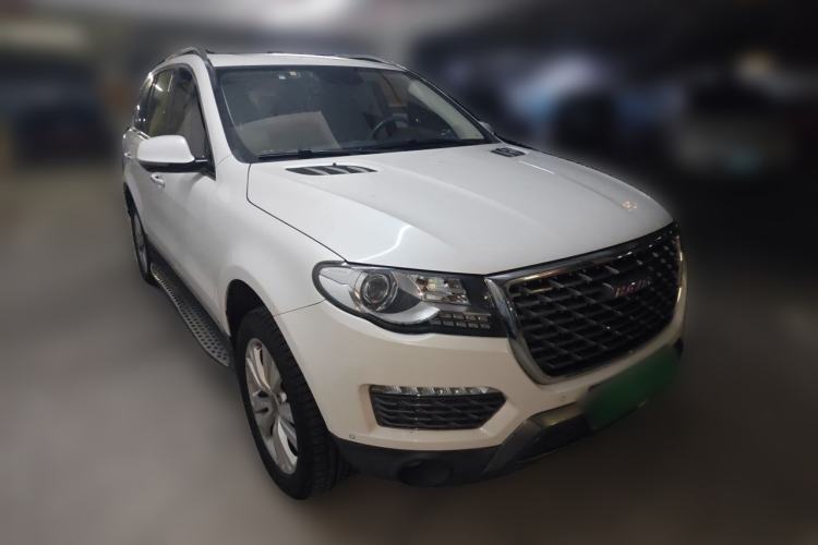 Used Haval H8 2017 2.0T Gasoline Two-Wheel Drive Smart Edition Front Right 45 Deg