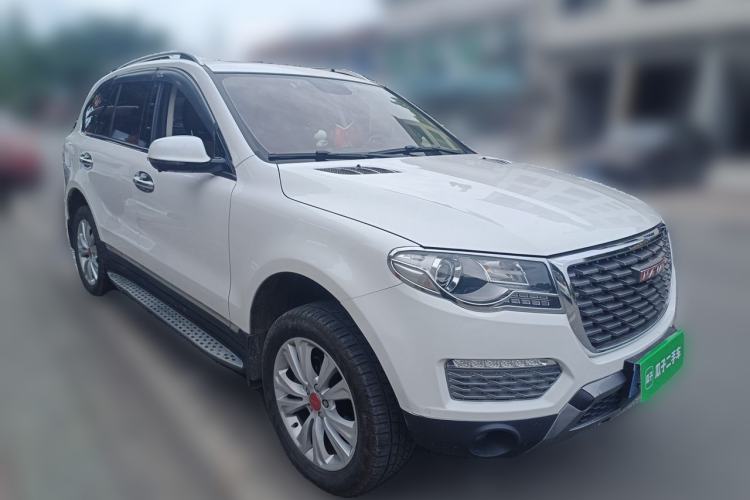 Used Haval H8 2017 2.0T Gasoline Two-Wheel Drive Smart Edition Front Right 45 Deg