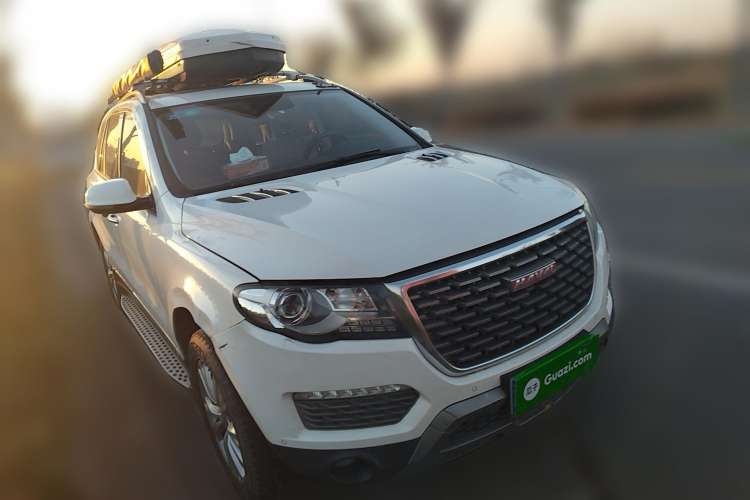 Used Haval H8 2017 2.0T Gasoline 4x4 Enjoyment Model Front Right 45 Deg