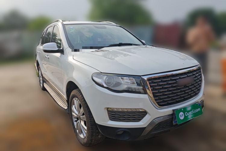 Used Haval H8 2017 2.0T Gasoline Two-Wheel Drive Enjoyment Version Front Right 45 Deg