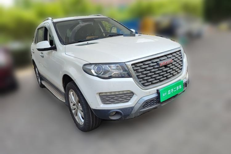 Used Haval H8 2017 2.0T Gasoline Two-Wheel Drive Enjoyment Version Front Right 45 Deg