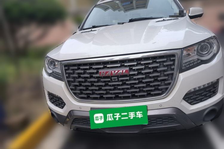 Used Haval H8 2017 2.0T Gasoline Two-Wheel Drive Smart Edition Front