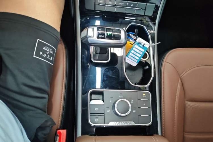 Used Haval H8 2017 2.0T Gasoline 4x4 Enjoyment Model Gear Lever
