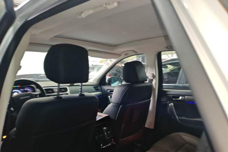 Used Haval H8 2017 2.0T Gasoline 4x4 Enjoyment Model Headliner
