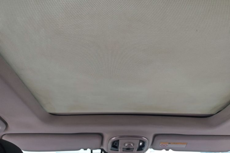 Used Haval H8 2017 2.0T Gasoline Two-Wheel Drive Smart Edition Headliner
