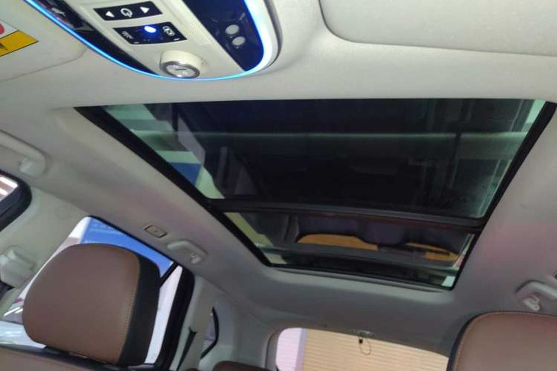 Used Haval H8 2017 2.0T Diesel Two-Wheel Drive Smart Edition Headliner