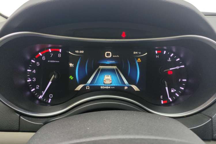 Used Haval H8 2017 2.0T Gasoline Two-Wheel Drive Smart Edition Instrument Cluster