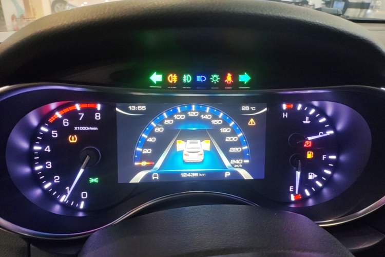 Used Haval H8 2017 2.0T Gasoline Two-Wheel Drive Enjoyment Version Instrument Cluster