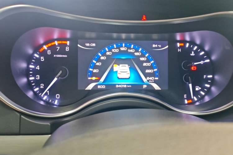 Used Haval H8 2017 2.0T Gasoline 4x4 Enjoyment Model Instrument Cluster