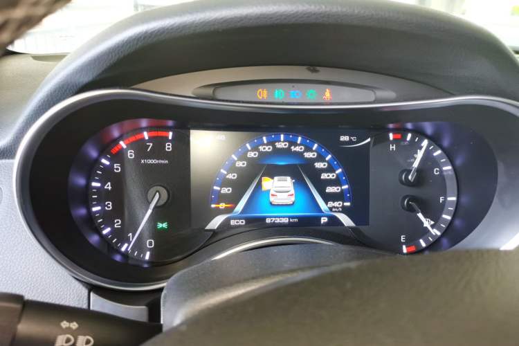 Used Haval H8 2017 2.0T Gasoline 4x4 Enjoyment Model Instrument Cluster
