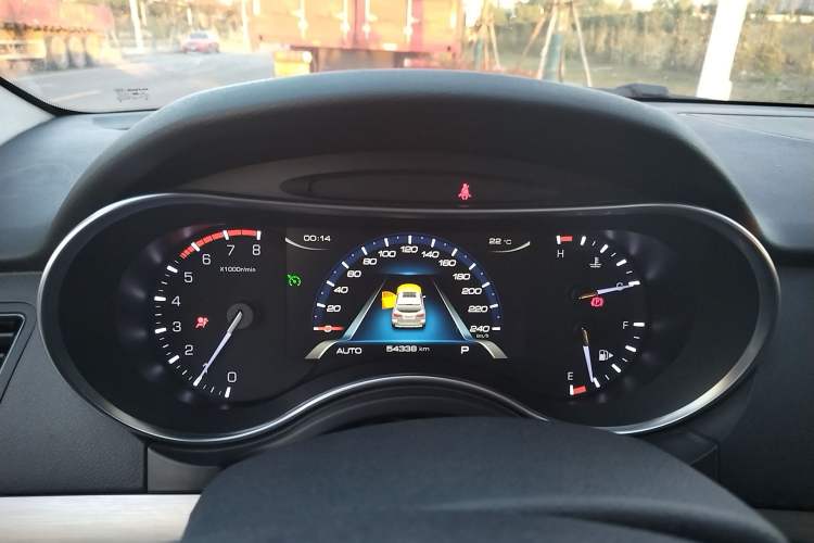 Used Haval H8 2017 2.0T Gasoline 4x4 Enjoyment Model Instrument Cluster