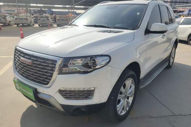 Used Haval H8 2017 2.0T Gasoline Two-Wheel Drive Smart Edition