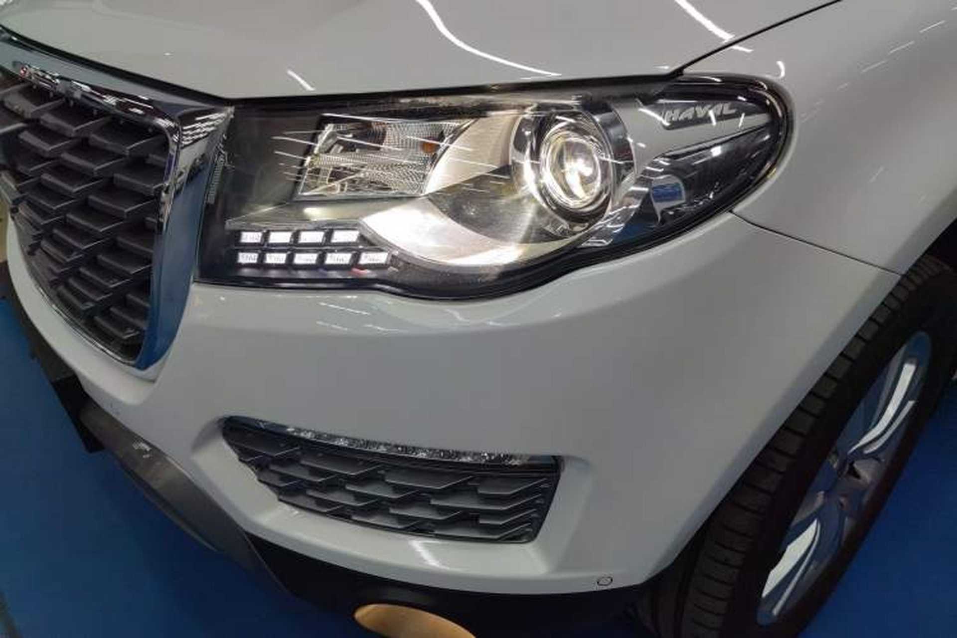 Used Haval H8 2017 2.0T Diesel Two-Wheel Drive Smart Edition Left Front Headlight