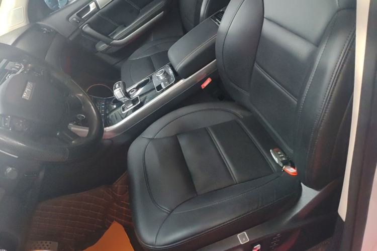 Used Haval H8 2017 2.0T Gasoline 4x4 Smart Enjoyment Version Left Front Seat
