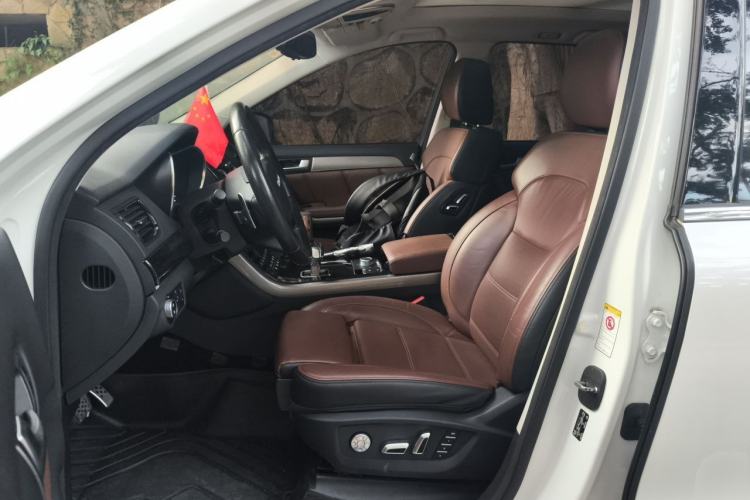 Used Haval H8 2017 2.0T Gasoline Four-Wheel Drive Luxury Model Left Front Seat