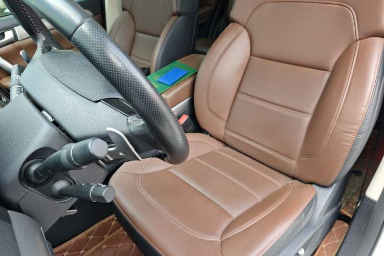 Used Haval H8 2017 2.0T Gasoline 4x4 Enjoyment Model Left Front Seat