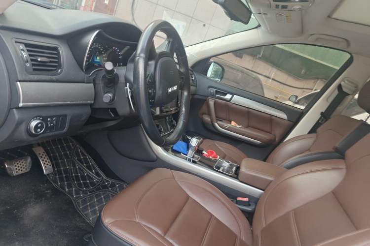 Used Haval H8 2017 2.0T Gasoline 4x4 Smart Enjoyment Version Left Front Seat