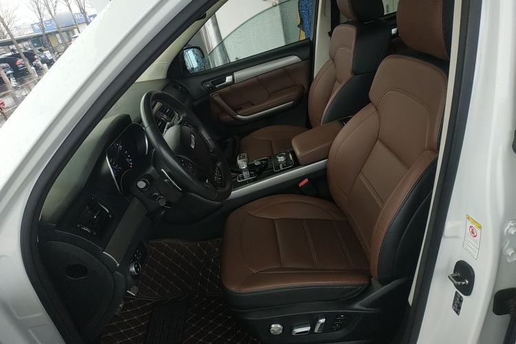 Used Haval H8 2017 2.0T Gasoline Two-Wheel Drive Smart Edition Left Front Seat
