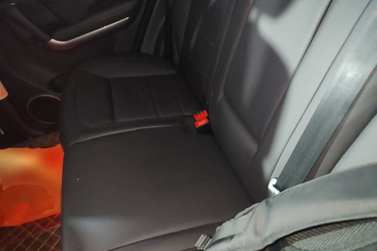 Used Haval H8 2017 2.0T Gasoline 4x4 Smart Enjoyment Version Left Rear Seat